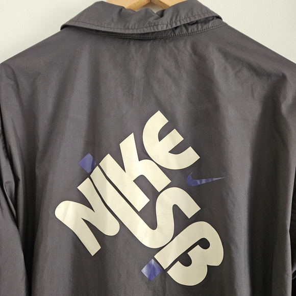 Vintagr Nike SB Windbreaker Jacket Nike Shield Large - Picture 6 of 6